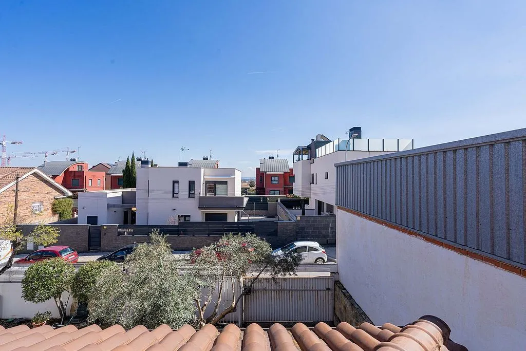 Terrazza - Detached Chalet with Garden in Valdebebas