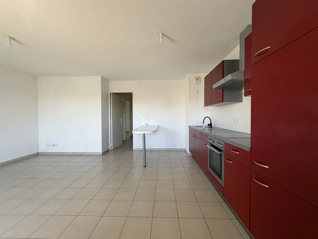 Cuisine - Appartement T3 avec terrasse à Miramas