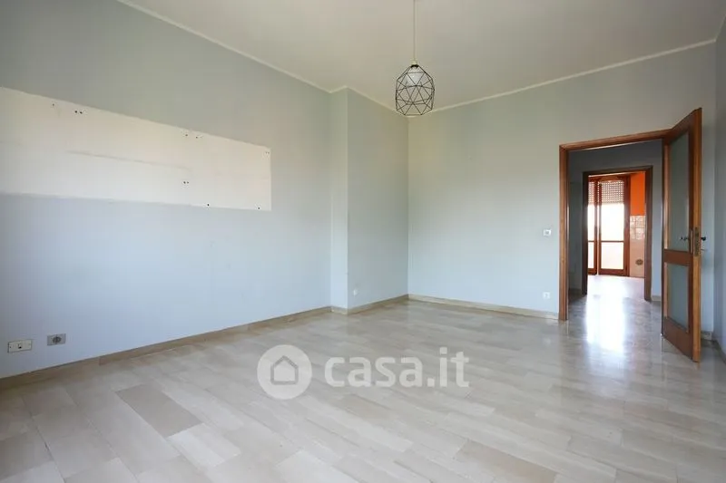 Toad - Apartment to Renovate with Balcony in Modena