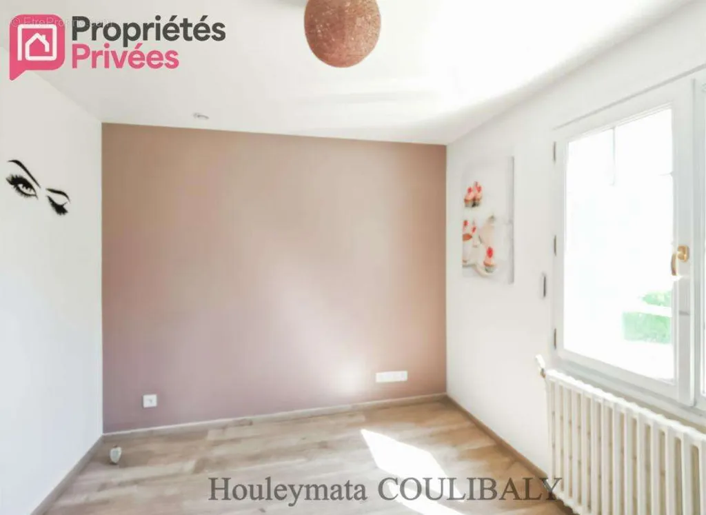 6-toaline maja asukohas Nointot