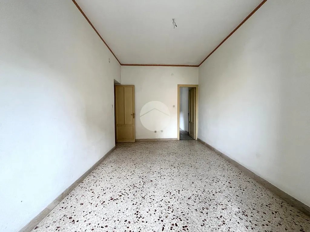 Stanze - Studio Flat for Sale with Balcony in Palermo