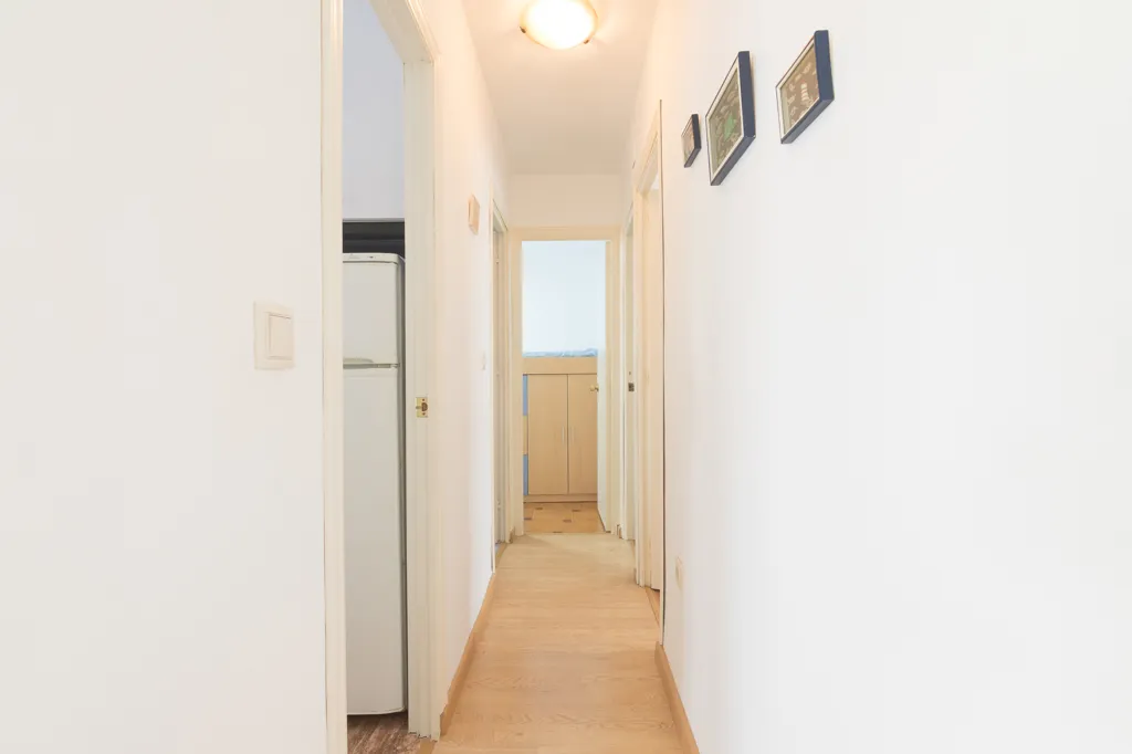 Hallway - Renovated Bungalow with Beach Access in Tamarit