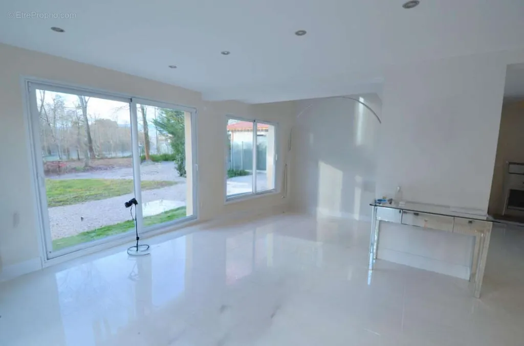 living_room
