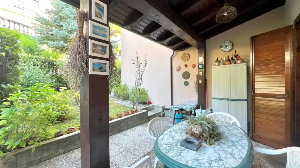 Terrass - Twin-Unit with Garden in Ranzanico