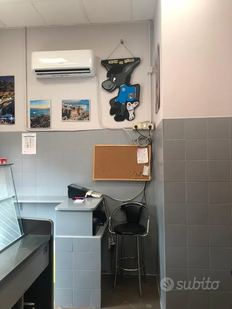 Pièces - Established Takeaway Pizzeria in Bologna