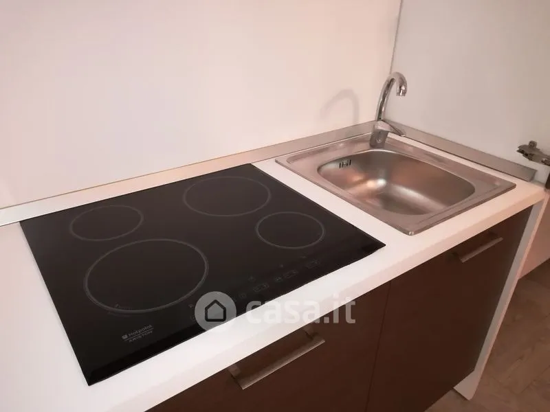Cuisine - Central Trilocale with Balcony in Mottola