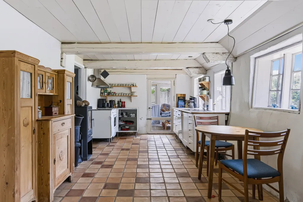 Kitchen - Historic Villa with Garden in Højer