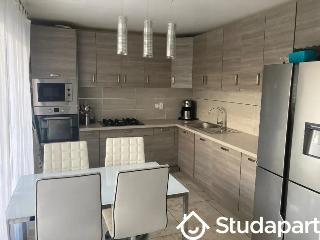 Köök - Student-Friendly Flat in La Falaise