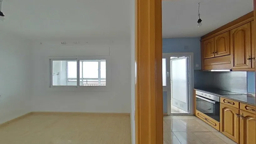 Köök - Apartment with Garden Access in Mataró