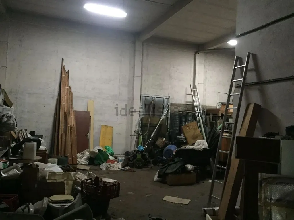 Pesuköök - Exclusive Commercial Space in Santiago