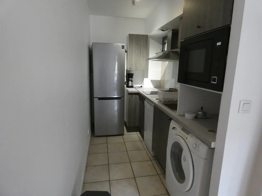 Cucina - Charming Mezzanine Flat in Beaune Centre