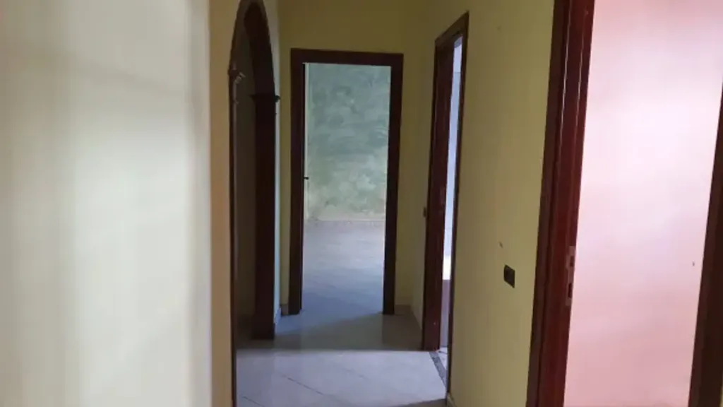 Esik - Trilocale with Balcony in Ciampino
