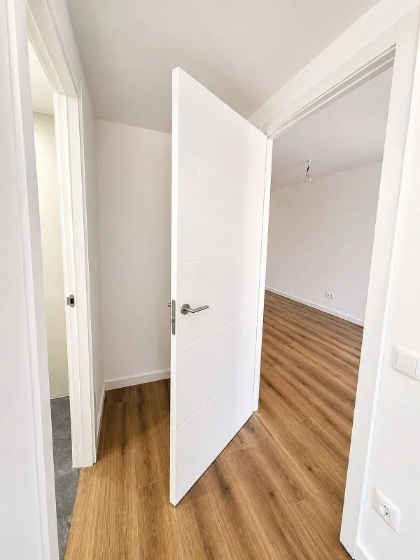 Entrée - Duplex Apartment with Balcony in Castelldefels Centre
