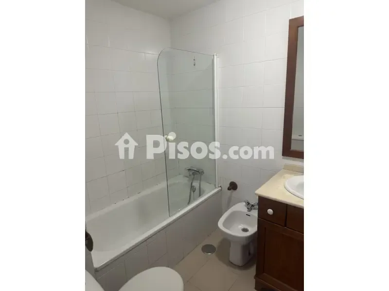 Salles de bain - Apartment with Parking in Avenida de la Paz, Sevilla