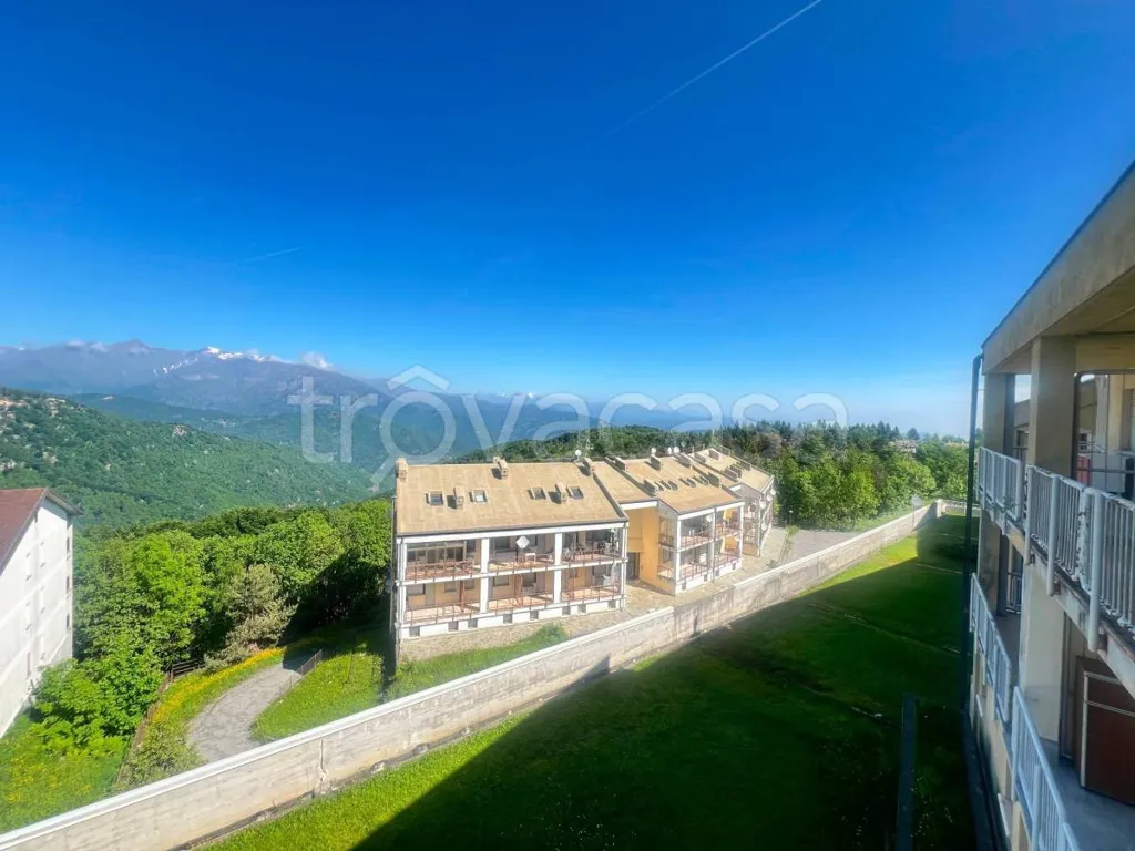 Rõdu - Armed Apartment with Panoramic View in Bagnolo Piemonte