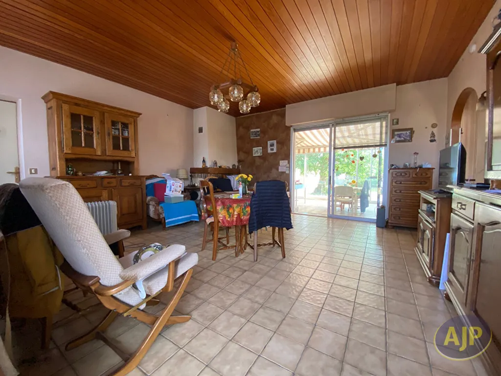 Salle à manger - Maison avec Dépendance et Atelier à Lège