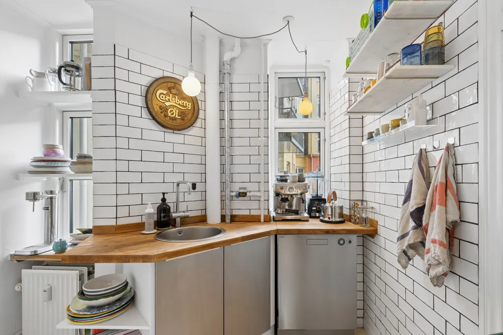 Cucina - Modernised Flat with Garden in Indre Nørrebro