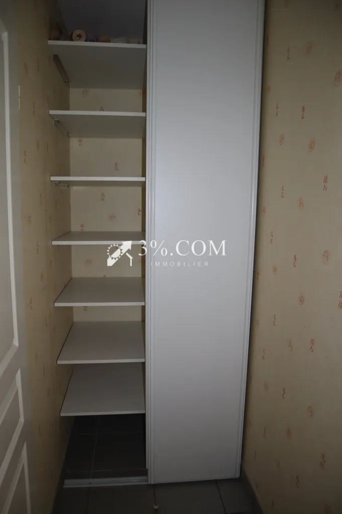 Pièces - Appartement T4 avec Balcons et Vue sur Parc à Seclin