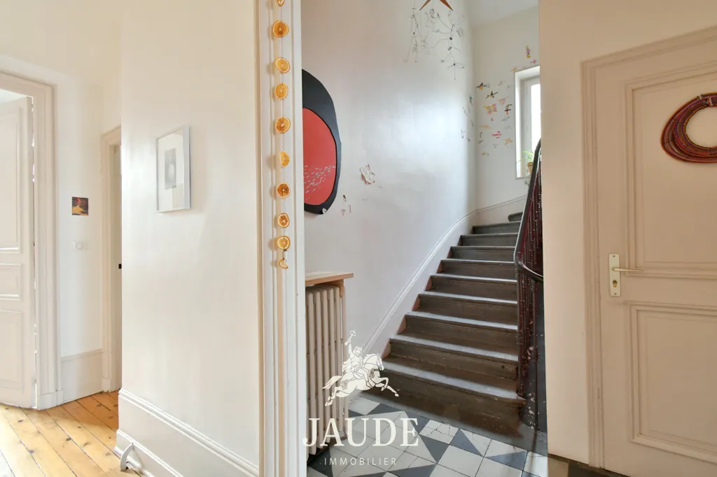 Entrée - Duplex de Caractère avec Balcon à Chamalières