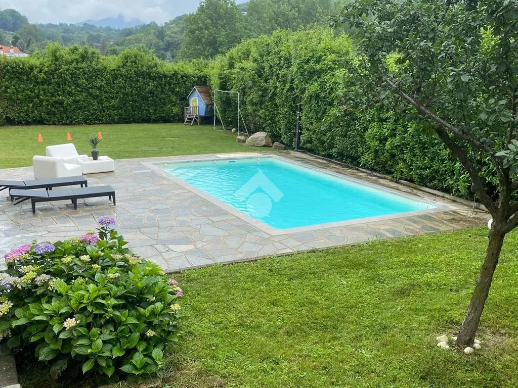 Piscine - Panoramic Villa with Pool in Reano