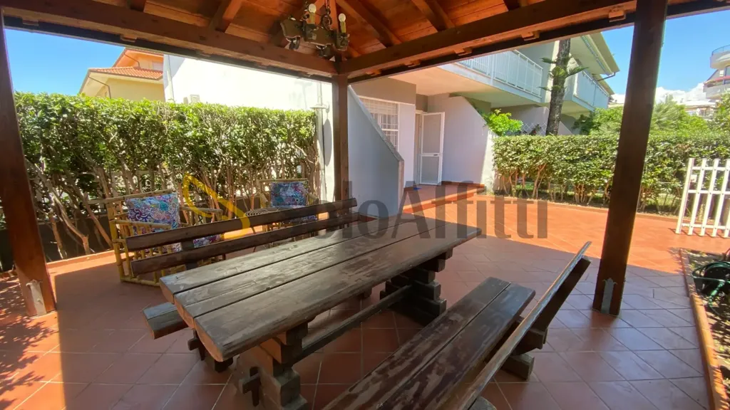 Terrasse - Arched Villa with Garden in Sabaudia