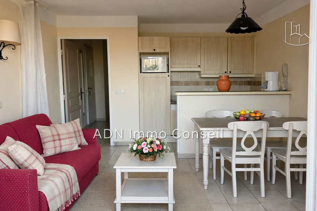 Elutuba - Apartment with Pool in Mallemort