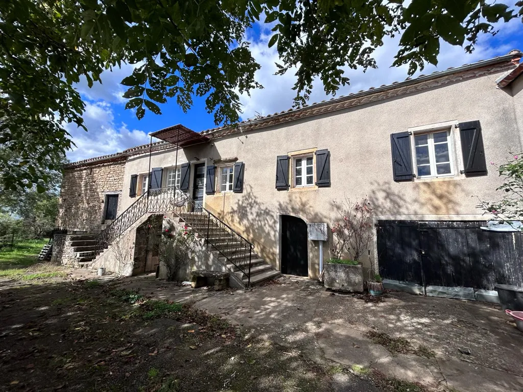 Välivaade - Old Stone Farmhouse in Feneurols