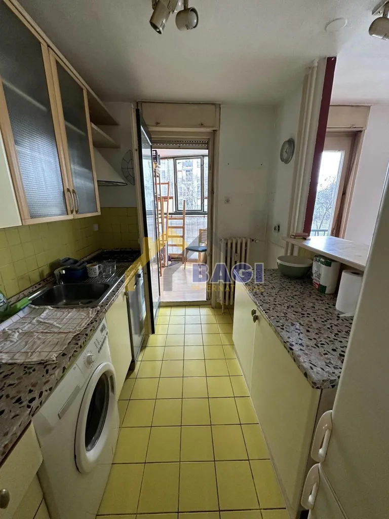 Cucina - Apartment with Central Heating in Travno, Zagreb