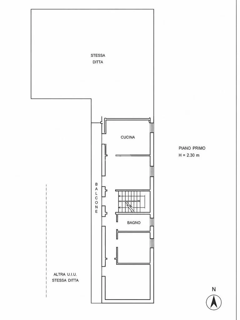 Plaan - Central Bifamiliare with Private Garden in Adro