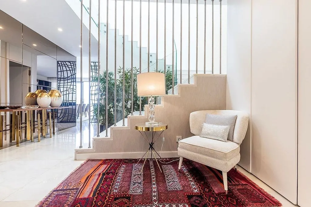 Pièces - Luxury Villa with Sea Views in Oeiras