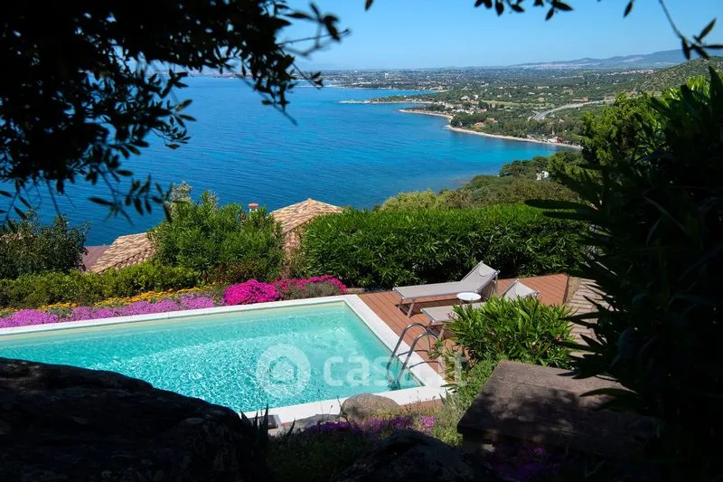 Piscine - Bifamiliar Villa with Sea View in Quartu Sant'Elena