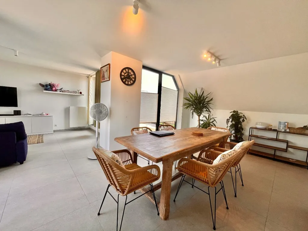 Dining Room - Apartment with Two Terraces in Kuurne