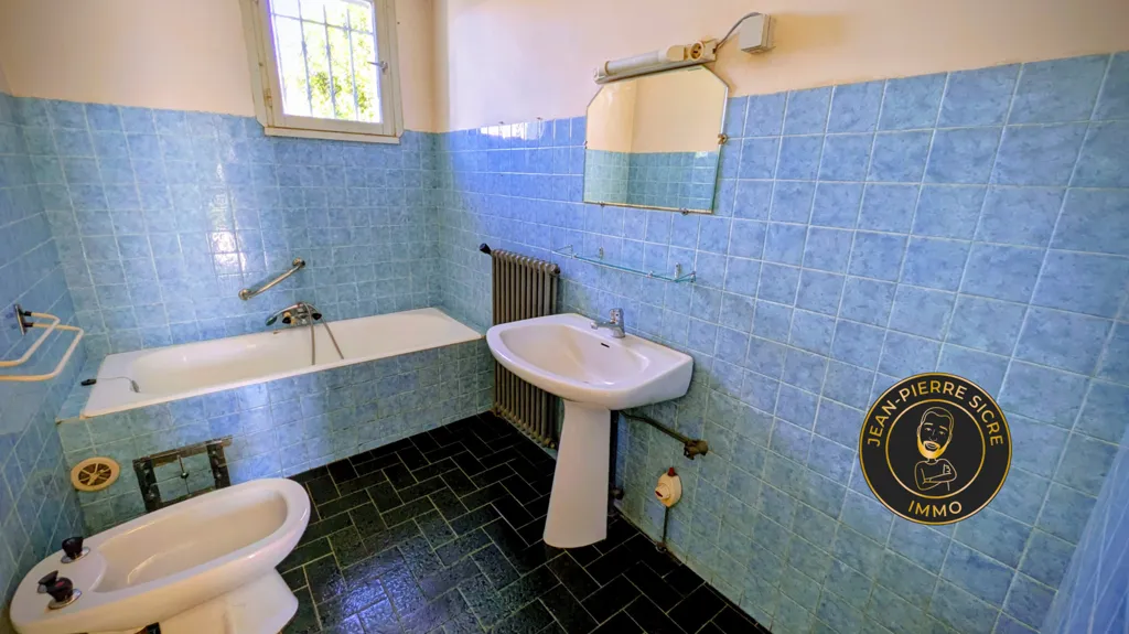 Salles de bain - Maison des Années 70 au Plain-Pied à Cintegabelle