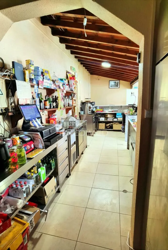 Köök - Restaurant with Terrace in Santarém