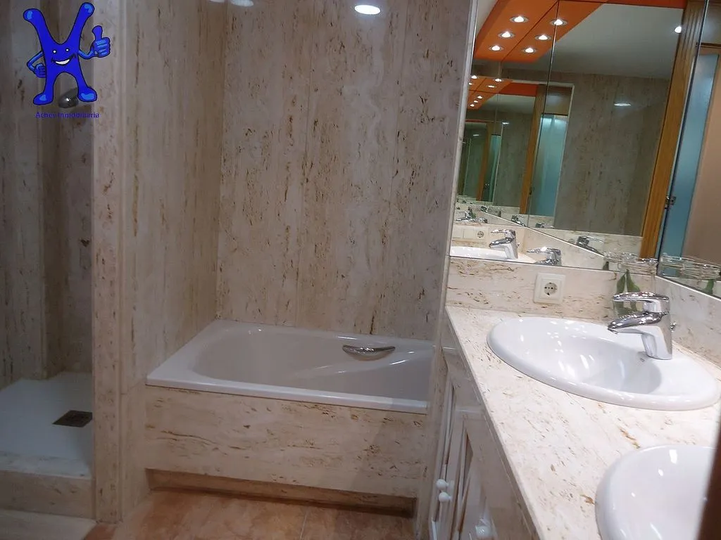 Vannitoad - Furnished Flat with Central Heating in Carmelitas