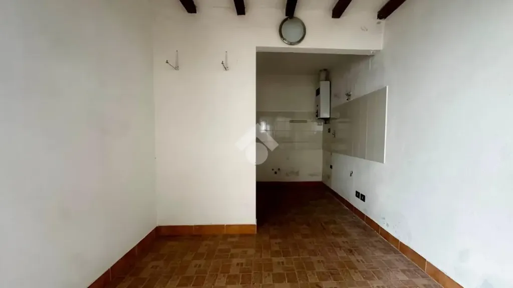 Toad - Quadrilocale with Balcony in Sesto Fiorentino