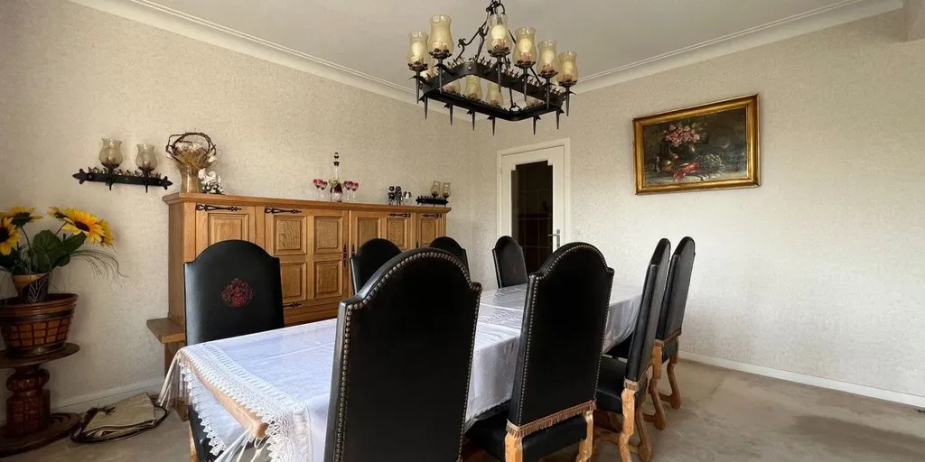 Söögituba - Corner Apartment with Park View in Ostend