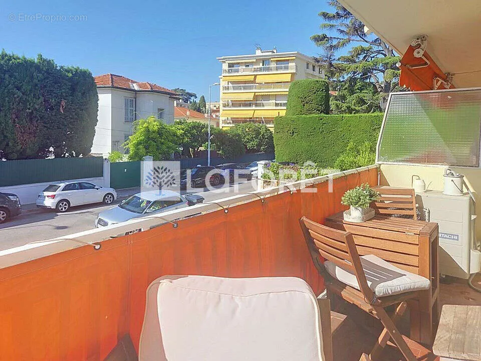 Balcony - Bright 2-Bedroom Apartment in Nice's Évêché