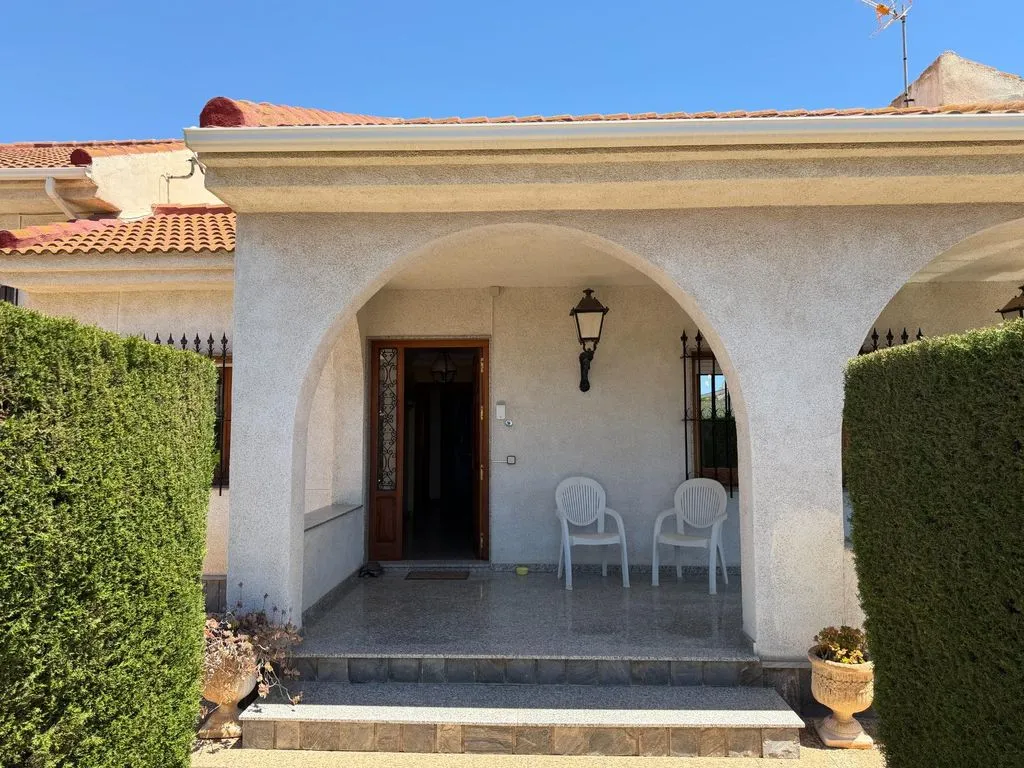 Terrass - Chalet with Pool and Terrace in La Puebla