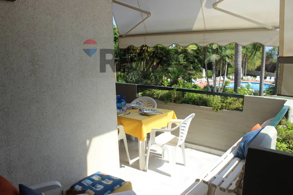 Terrass - Two-Bedroom Apartment with Sea View in Acireale