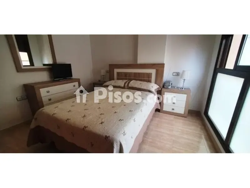 Chambres - Furnished Flat with Pool in Torrevieja