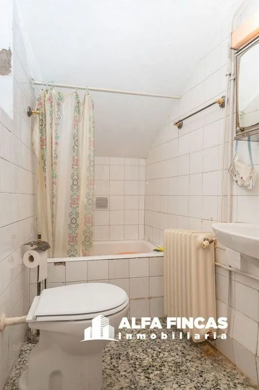 Salles de bain - Traditional Chalet with Patio in Belmonte