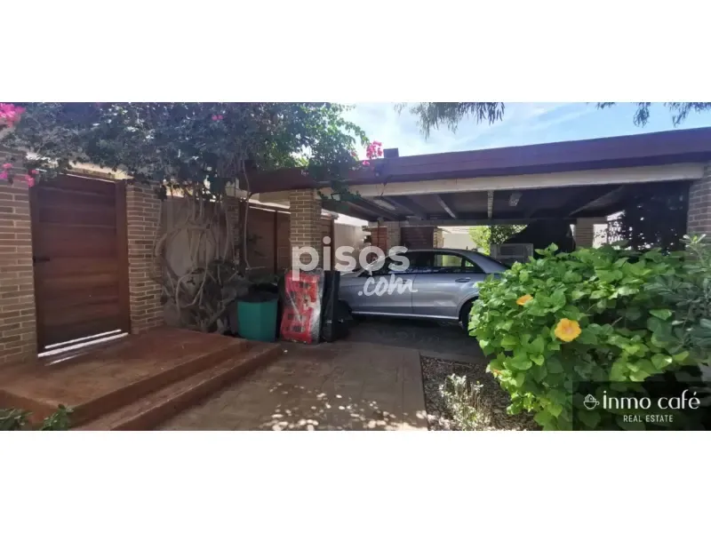 Garage - Luxury Villa with Pool in Ciudad Quesada