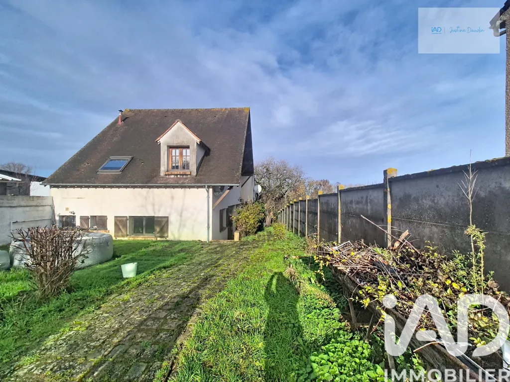 Giardino - House with Garden View in Ormoy