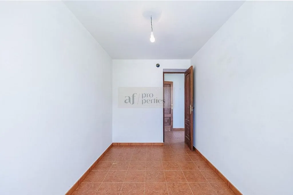 Entrée - Chalet to Renovate in Baiona