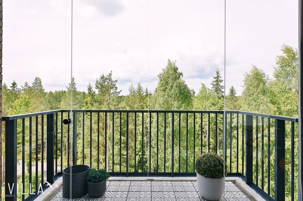 Balcone - Modern Apartment with West-Facing Balcony in Vuores