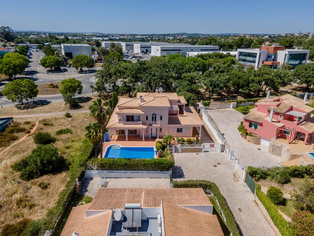 Õhuvaade - Detached Villa with Pool in Albufeira
