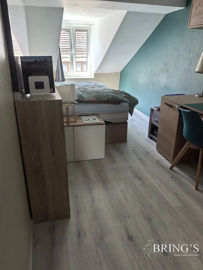 Chambres - Triplex rénové avec parking à Phalsbourg
