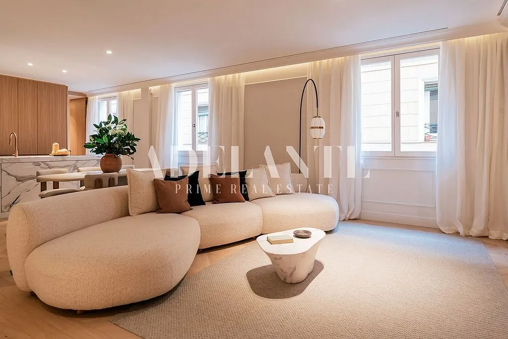 Elutuba - Contemporary Flat with Botanical Gardens View in Madrid