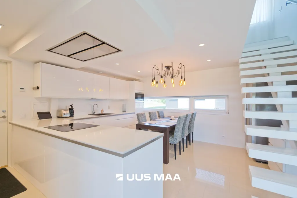 Cuisine - Modern Apartment with Sea View in Kuressaare